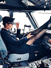 Exciting momma teasing like a pro