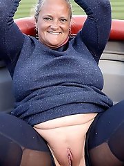 Tall Girls x Short Guys Standing Carry Amazon Pos